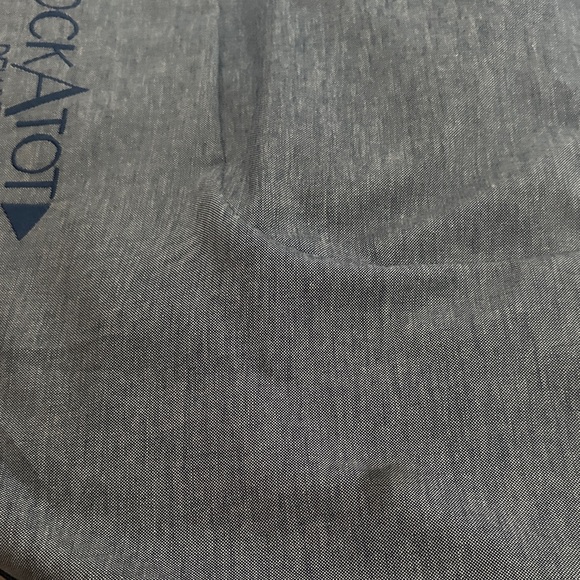 DockATot Deluxe+ Gray Duffel Bag - Picture 2 of 4